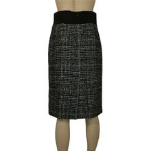 Load image into Gallery viewer, Akris Punto Black Tweed Wool Blend Skirt 6
