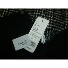 Load image into Gallery viewer, Akris Punto Black Tweed Wool Blend Skirt 6
